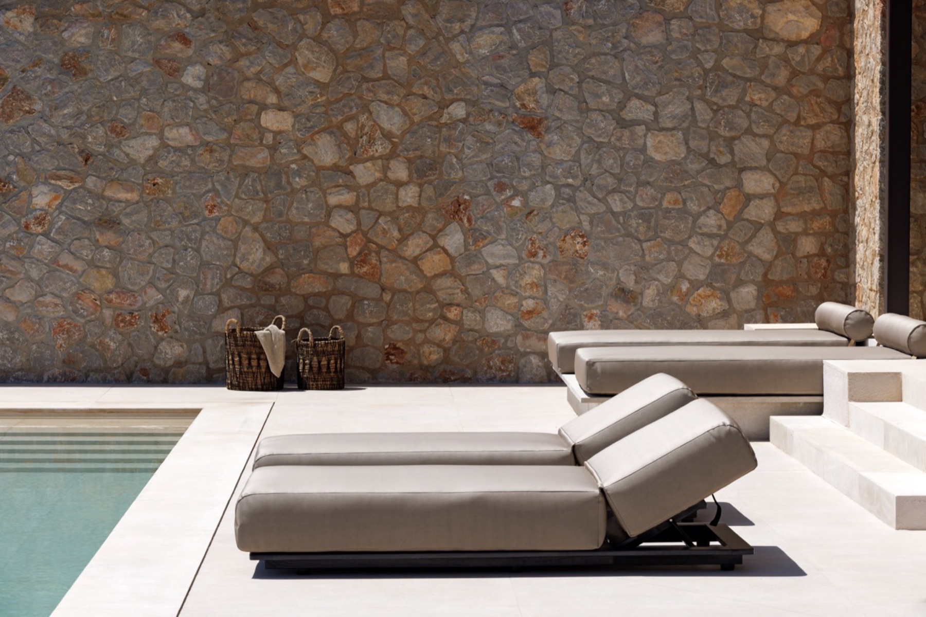 Villa Apollon, view 058